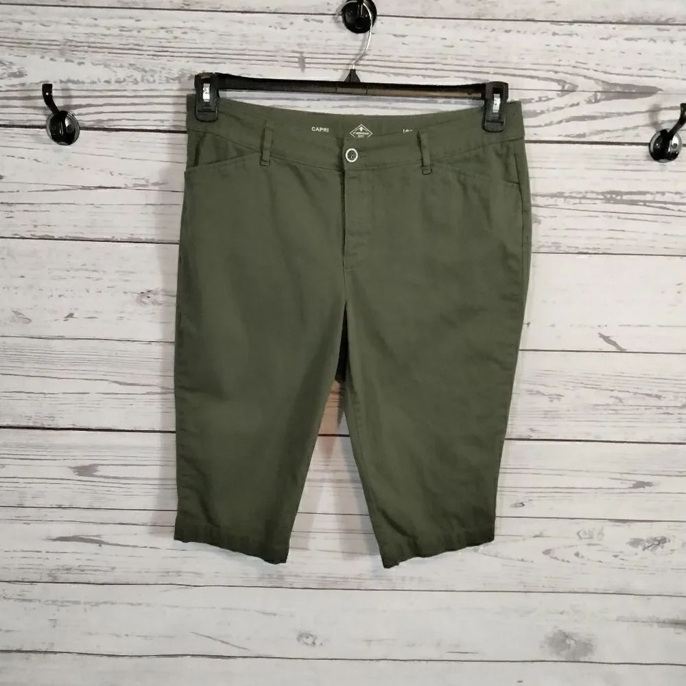 "St. John's Bay" woman's capris 